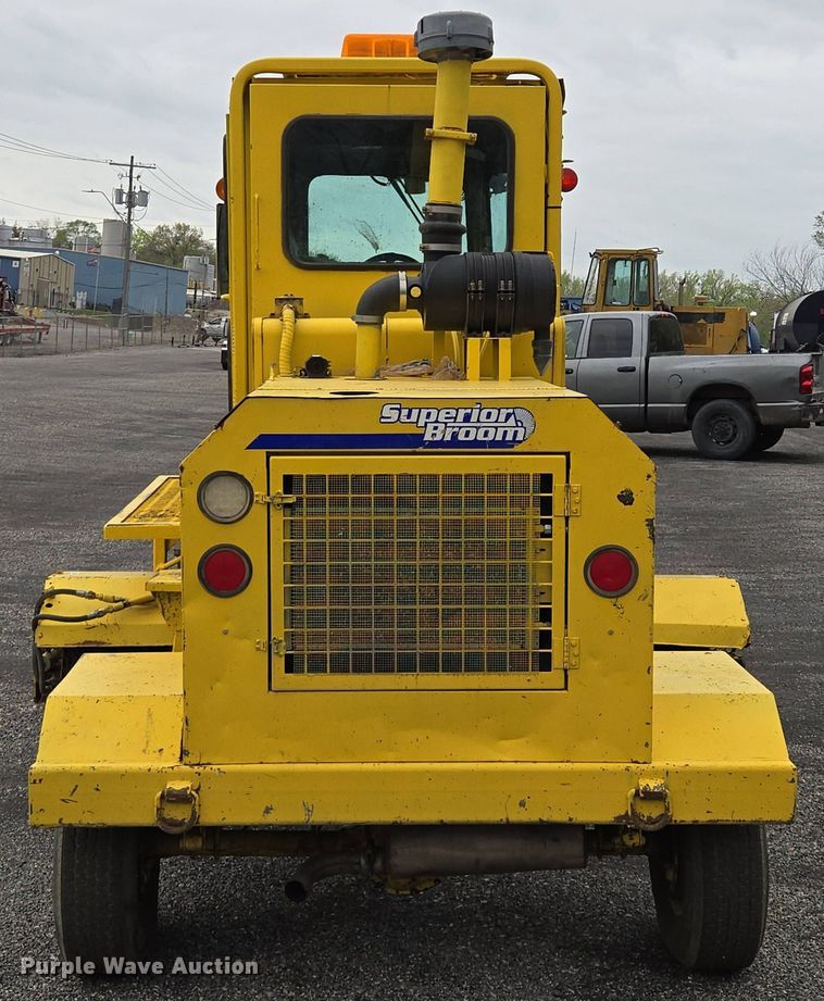 image for item EM7080 2007 Superior Broom DT80-J broom