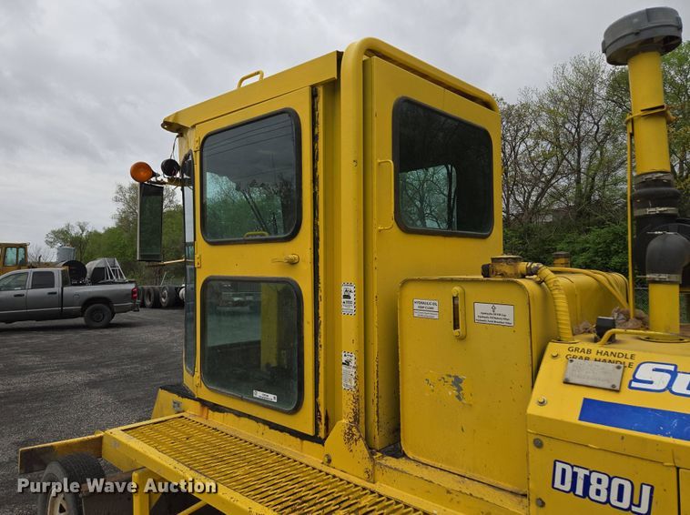 image for item EM7080 2007 Superior Broom DT80-J broom