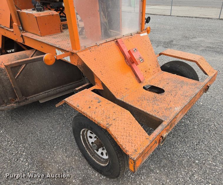 image for item EM7081 2009 Broce RJ-350 broom