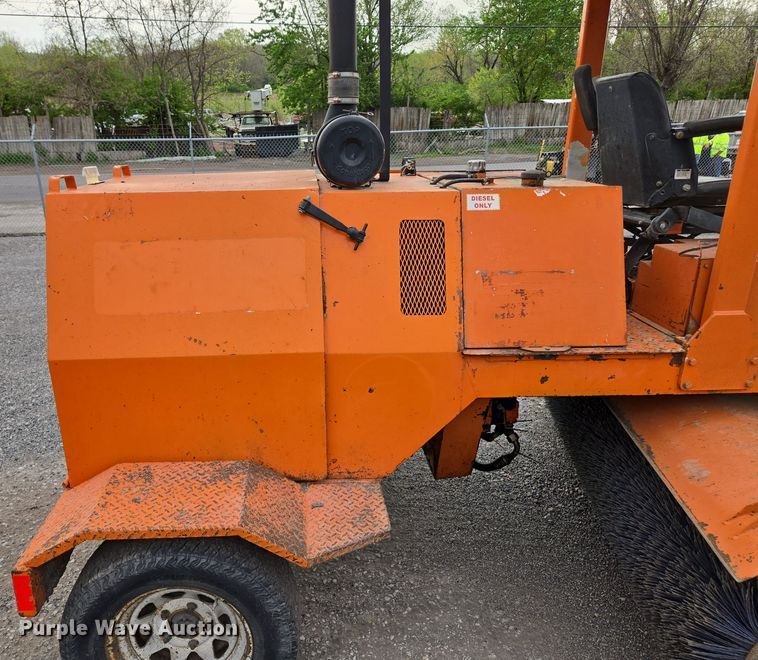 image for item EM7081 2009 Broce RJ-350 broom