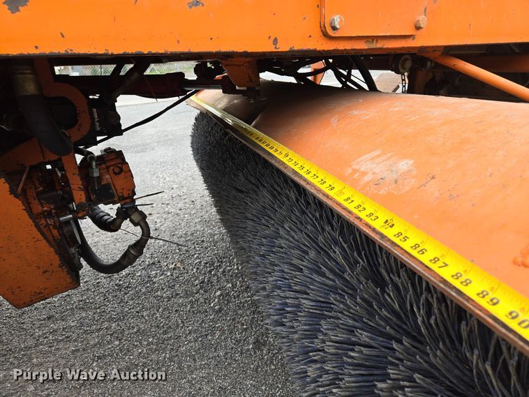 image for item EM7081 2009 Broce RJ-350 broom