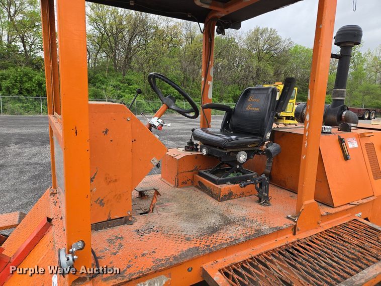 image for item EM7081 2009 Broce RJ-350 broom