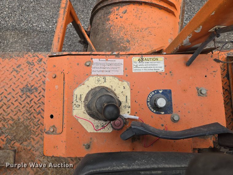 image for item EM7081 2009 Broce RJ-350 broom