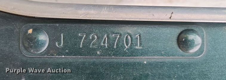 image for item EM7082 1996 Kenworth T800B truck cab and chassis