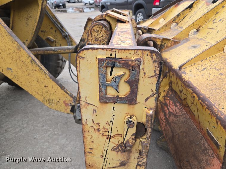 image for item EM7084 1995 Caterpillar 928F wheel loader