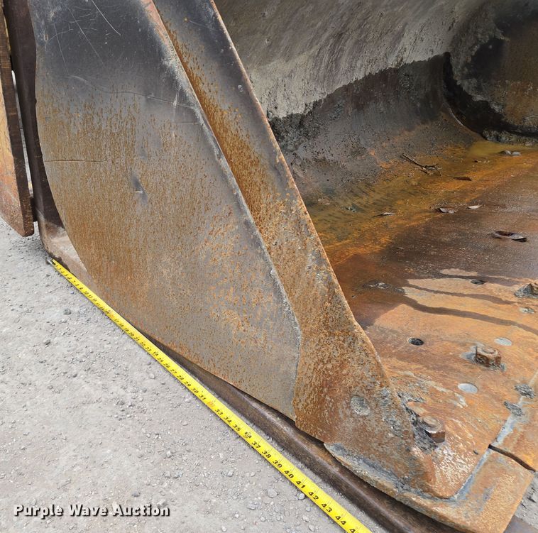 image for item EM7084 1995 Caterpillar 928F wheel loader