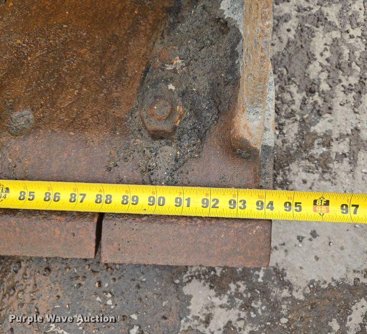 image for item EM7084 1995 Caterpillar 928F wheel loader