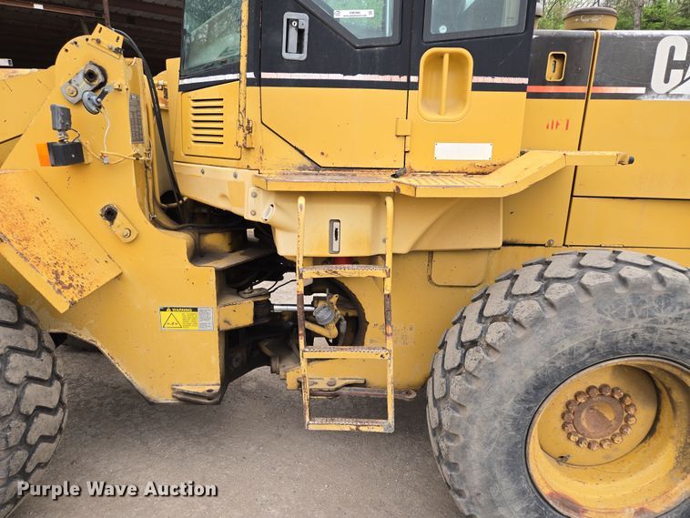 image for item EM7084 1995 Caterpillar 928F wheel loader