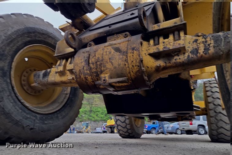 image for item EM7084 1995 Caterpillar 928F wheel loader