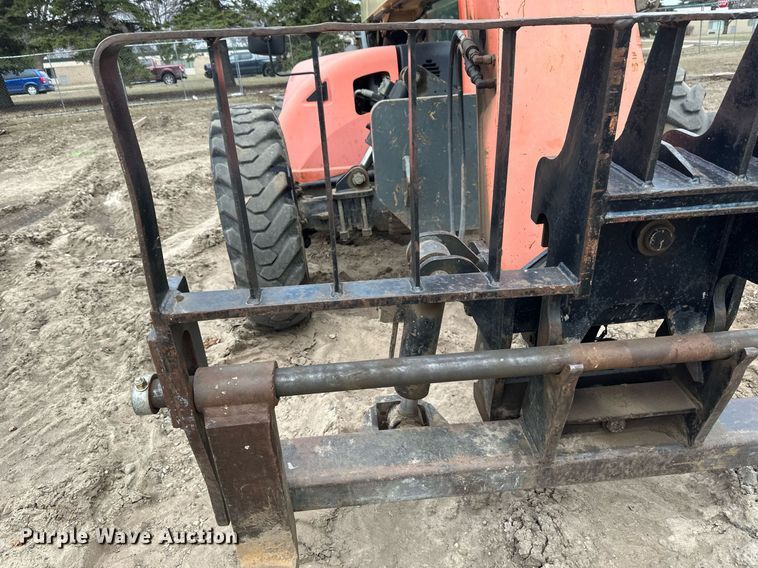 image for item EN3014 2005 JLG G9-43A telehandler