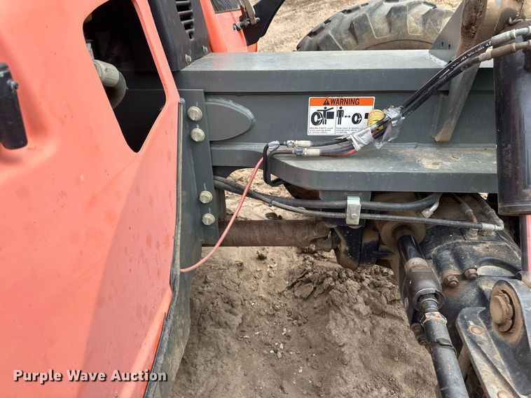 image for item EN3014 2005 JLG G9-43A telehandler