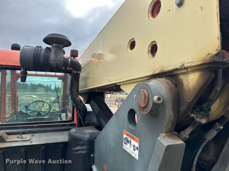 image for item EN3014 2005 JLG G9-43A telehandler