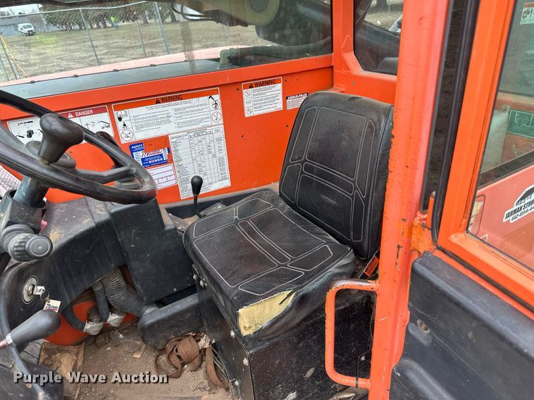 image for item EN3014 2005 JLG G9-43A telehandler