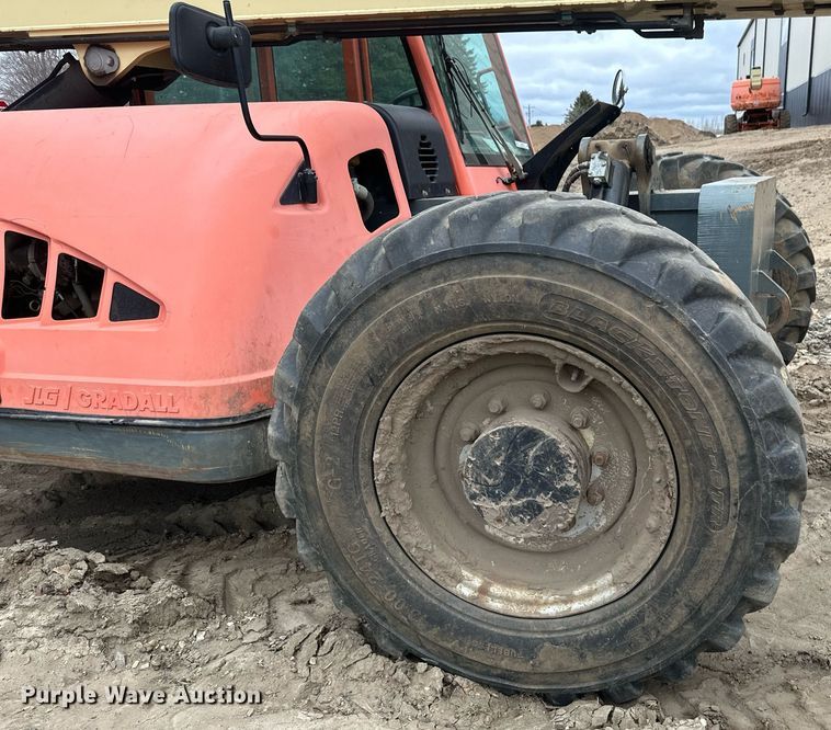 image for item EN3014 2005 JLG G9-43A telehandler