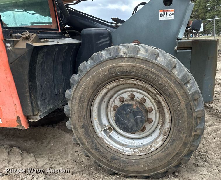 image for item EN3014 2005 JLG G9-43A telehandler