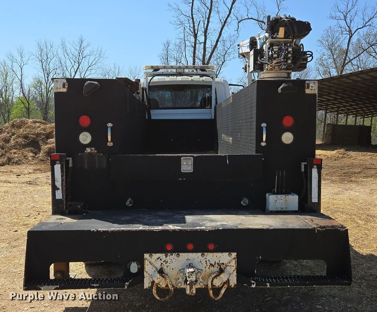 image for item EN3604 2009 International 4400 SBA utility / service truck