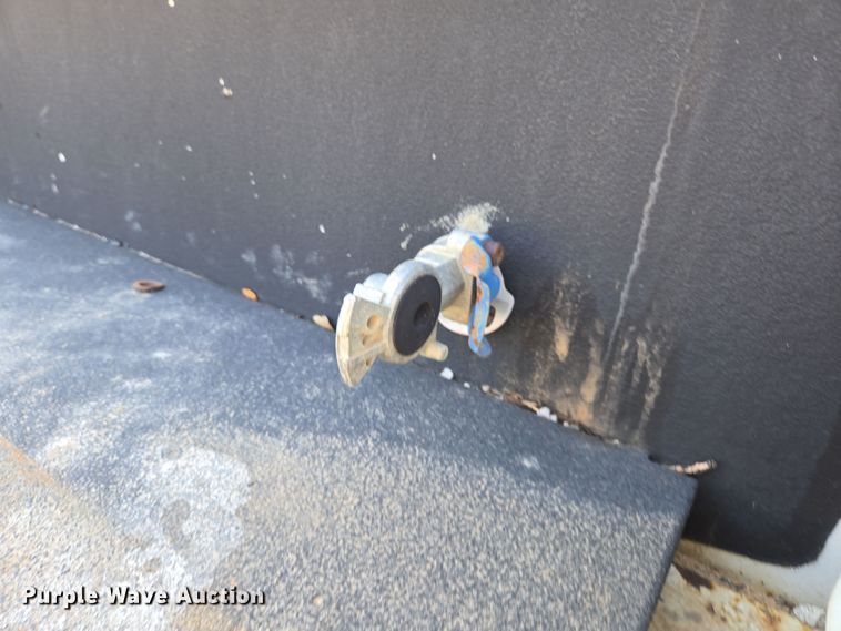 image for item EN3604 2009 International 4400 SBA utility / service truck