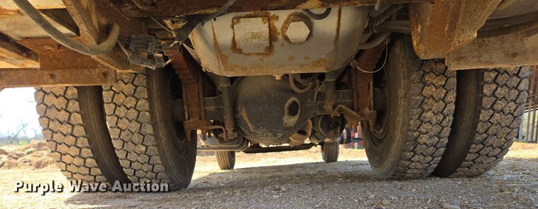 image for item EN3604 2009 International 4400 SBA utility / service truck