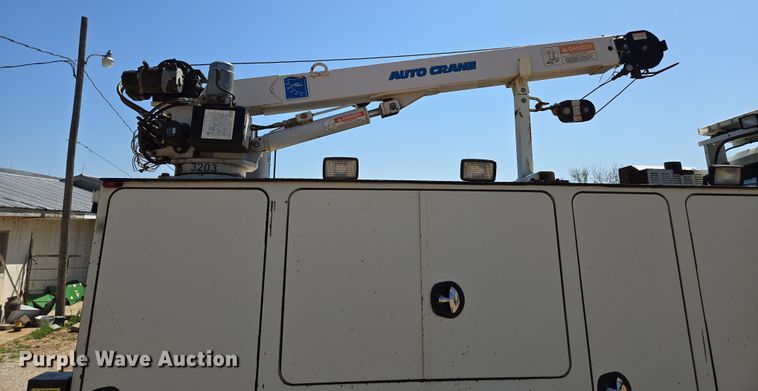 image for item EN3604 2009 International 4400 SBA utility / service truck