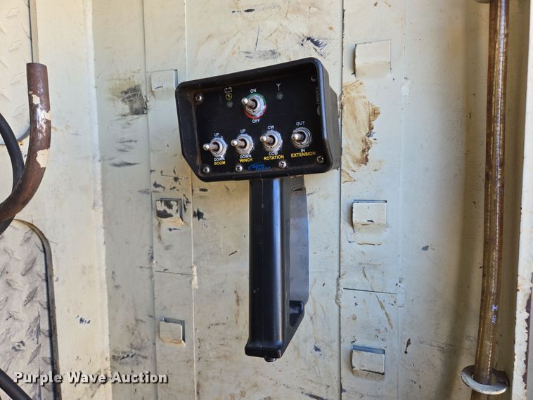 image for item EN3604 2009 International 4400 SBA utility / service truck