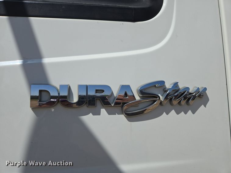 image for item EN3604 2009 International 4400 SBA utility / service truck