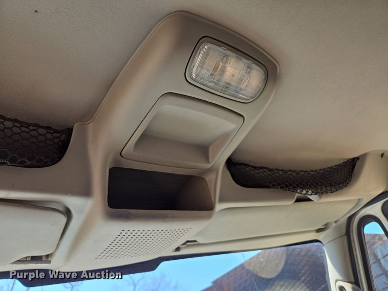 image for item EN3604 2009 International 4400 SBA utility / service truck