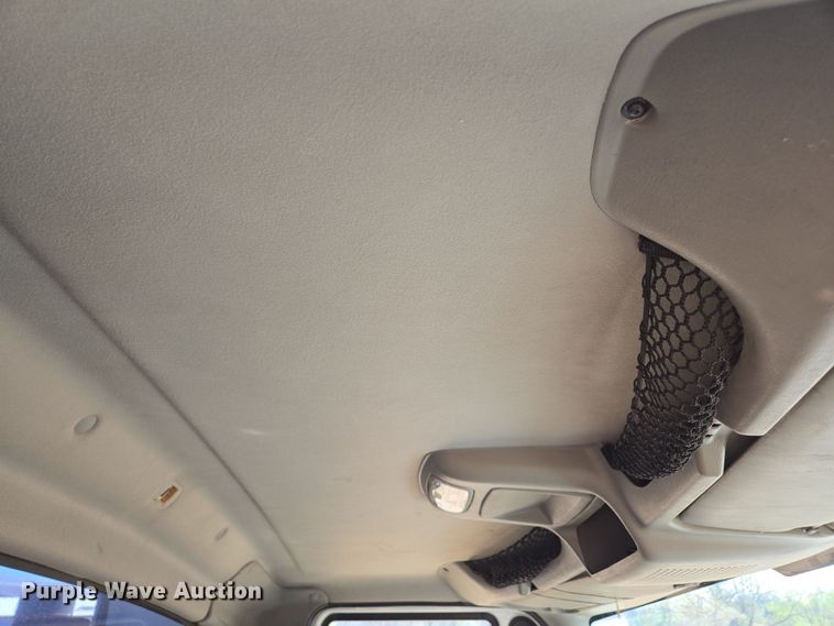 image for item EN3604 2009 International 4400 SBA utility / service truck