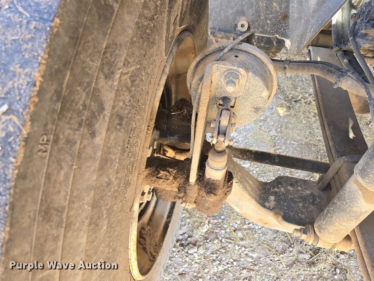 image for item EN3604 2009 International 4400 SBA utility / service truck