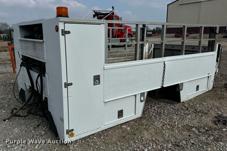 image for item EN4505 Stellar 1302AL service truck bed