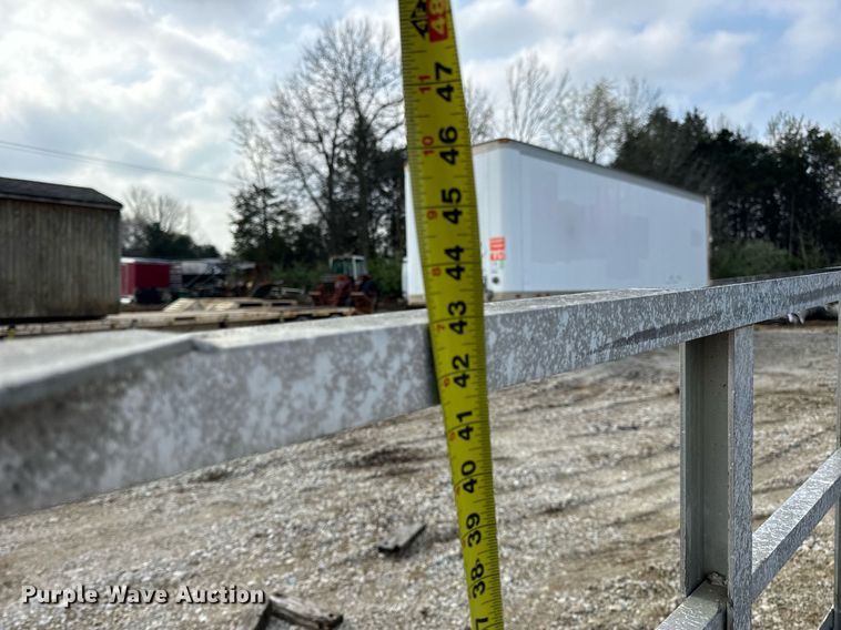 image for item EN4505 Stellar 1302AL service truck bed