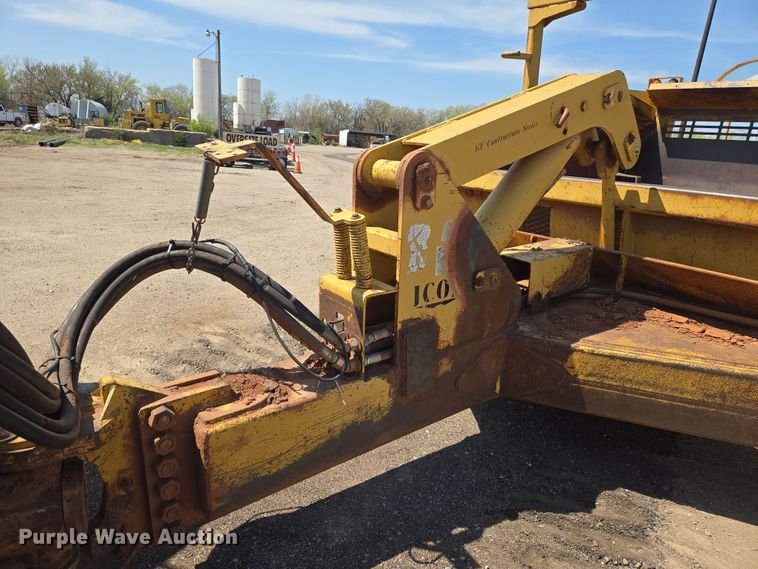 image for item EN8889 2000 Icon 17C Earthmover  scraper