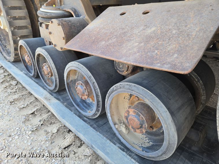 image for item EN8891 1994 Caterpillar Challenger 75C tractor