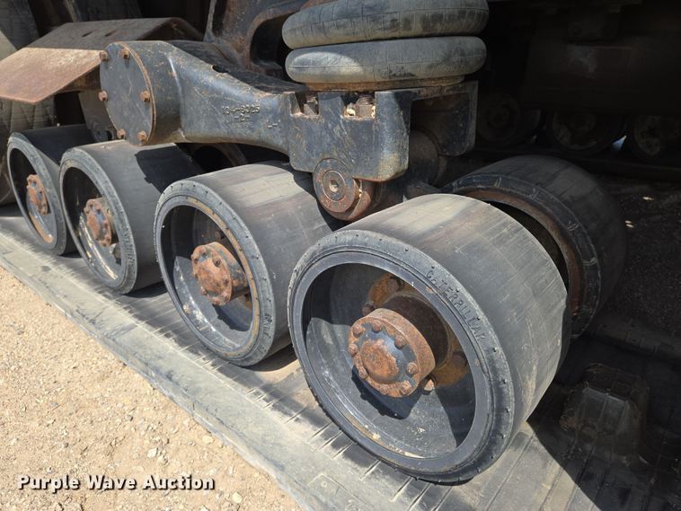 image for item EN8891 1994 Caterpillar Challenger 75C tractor