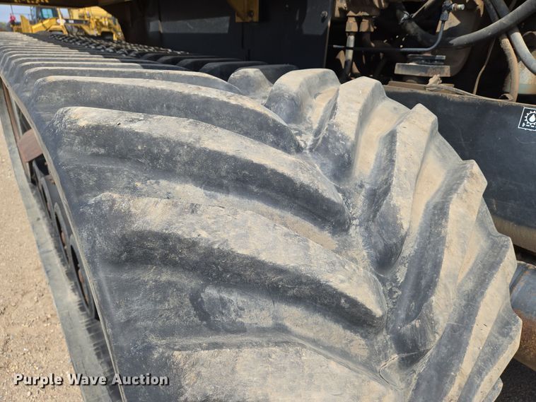 image for item EN8891 1994 Caterpillar Challenger 75C tractor