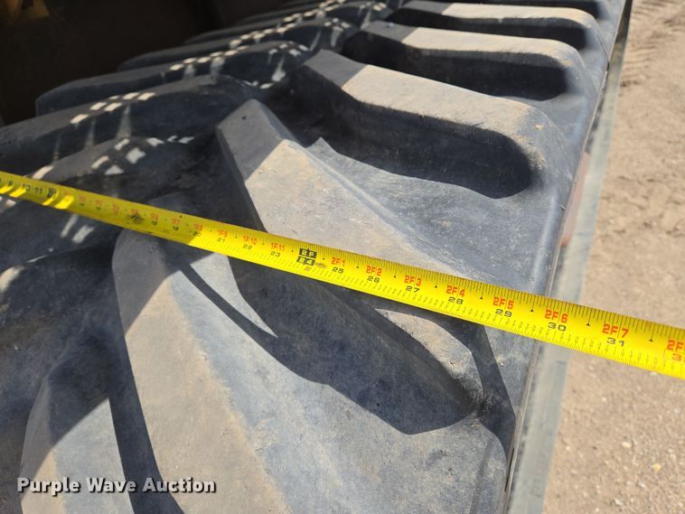 image for item EN8891 1994 Caterpillar Challenger 75C tractor