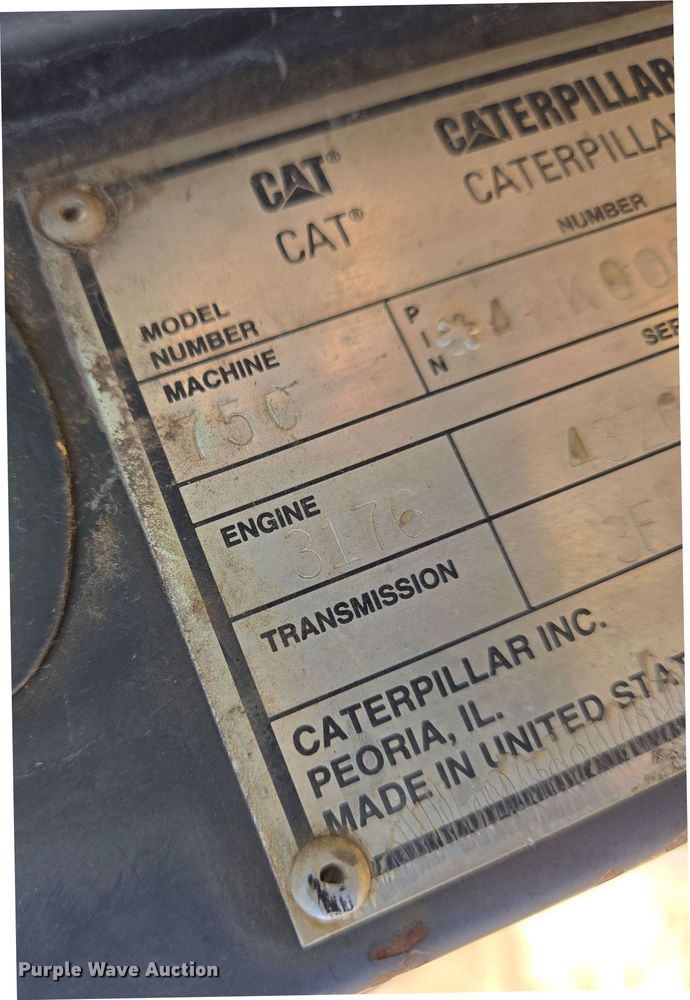 image for item EN8891 1994 Caterpillar Challenger 75C tractor