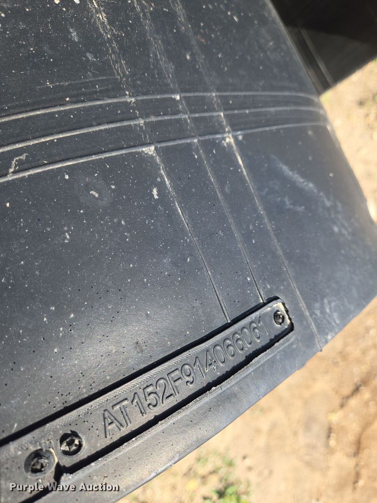 image for item EN8892 Tracks 