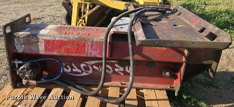 image for item EO0762 Cyclone skid steer hammer