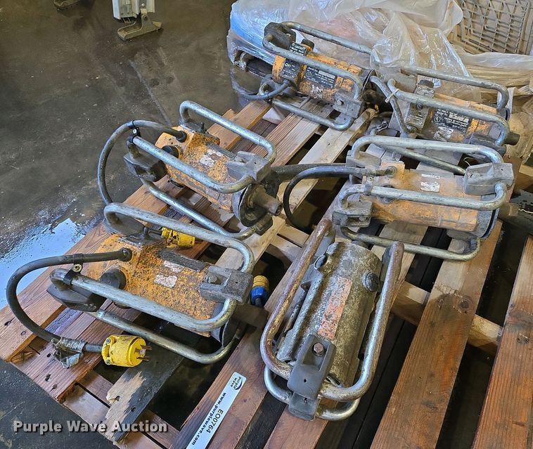 image for item EO0764 (6) concrete vibrators