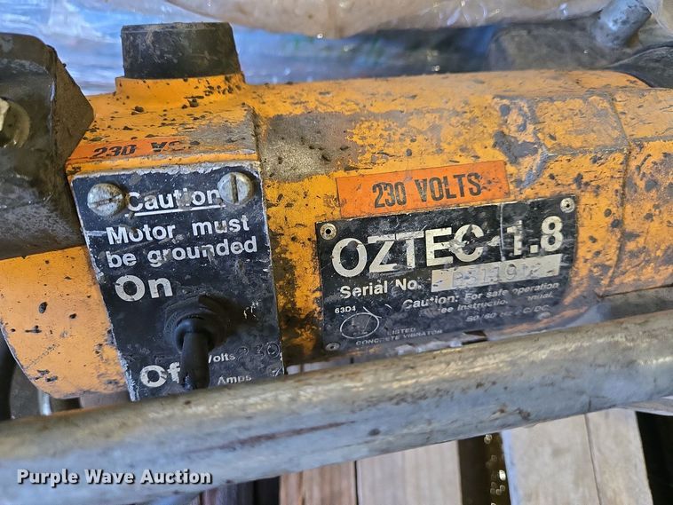 image for item EO0764 (6) concrete vibrators