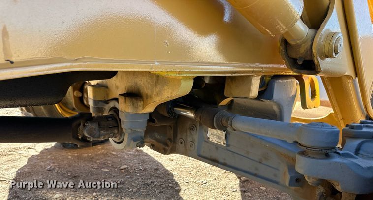 image for item EQ4631 1997 New Holland 575E backhoe