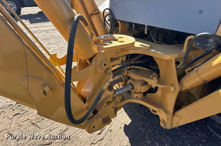 image for item EQ4631 1997 New Holland 575E backhoe