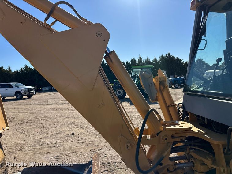 image for item EQ4631 1997 New Holland 575E backhoe