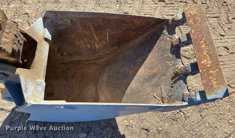 image for item EQ4631 1997 New Holland 575E backhoe