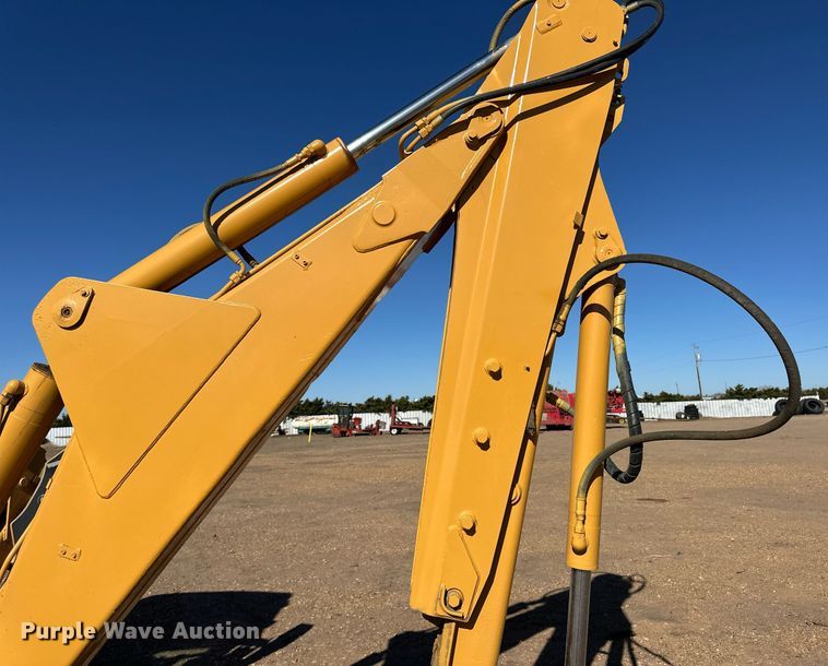 image for item EQ4631 1997 New Holland 575E backhoe