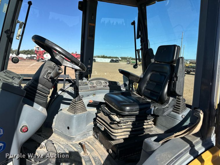 image for item EQ4631 1997 New Holland 575E backhoe