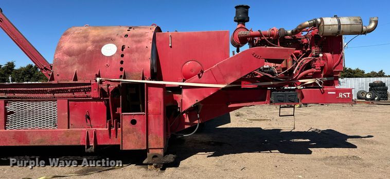 image for item EQ4642 RSI shredder trailer