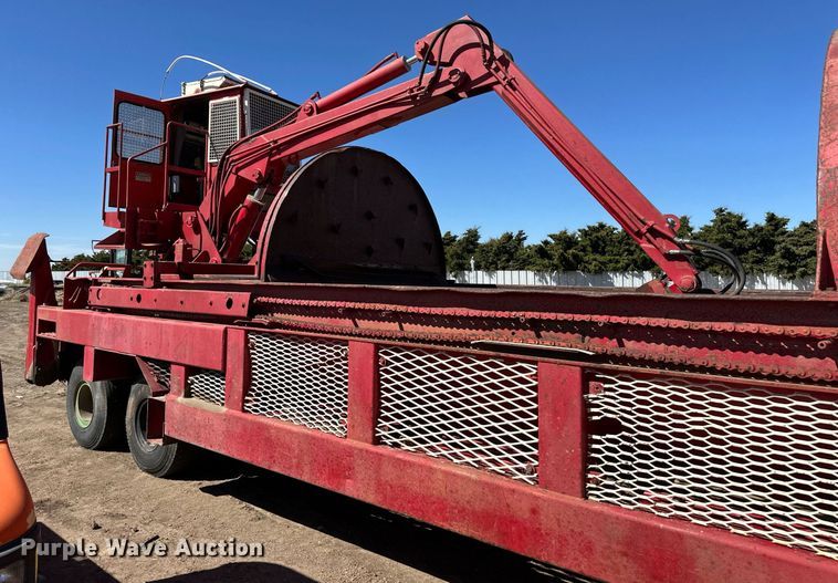 image for item EQ4642 RSI shredder trailer