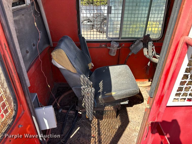 image for item EQ4642 RSI shredder trailer