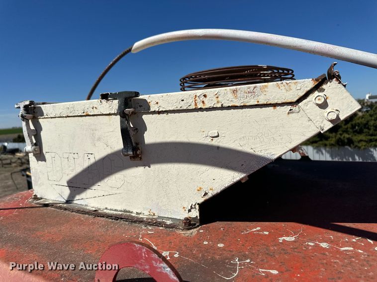 image for item EQ4642 RSI shredder trailer